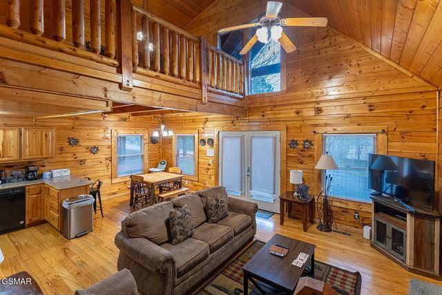 1511 Rainbow Ridge Way, Sevierville, TN 37862