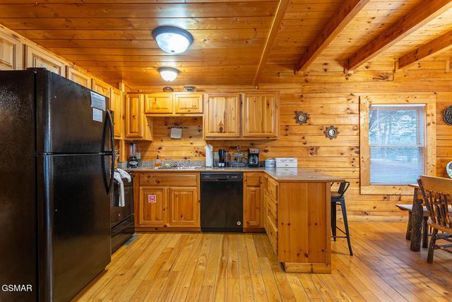 1511 Rainbow Ridge Way, Sevierville, TN 37862