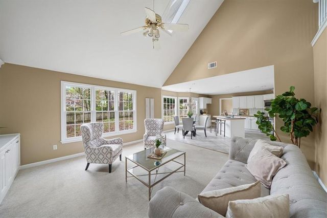 5595 Hillgate Crossing, Alpharetta, GA 30005