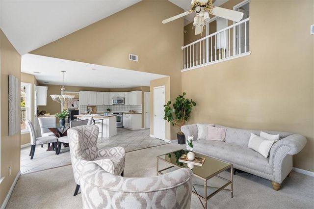 5595 Hillgate Crossing, Alpharetta, GA 30005