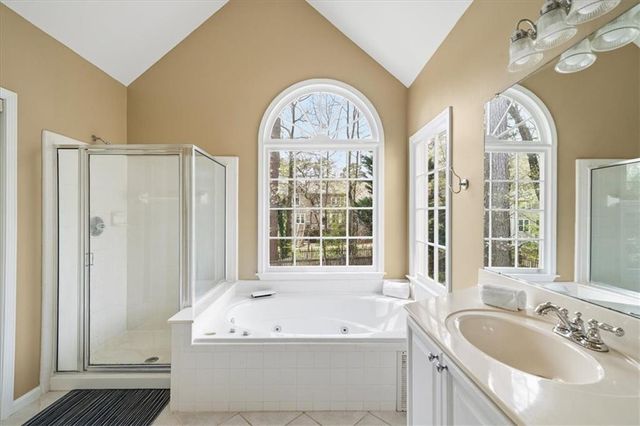 5595 Hillgate Crossing, Alpharetta, GA 30005