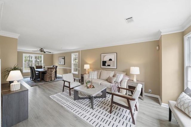 5595 Hillgate Crossing, Alpharetta, GA 30005