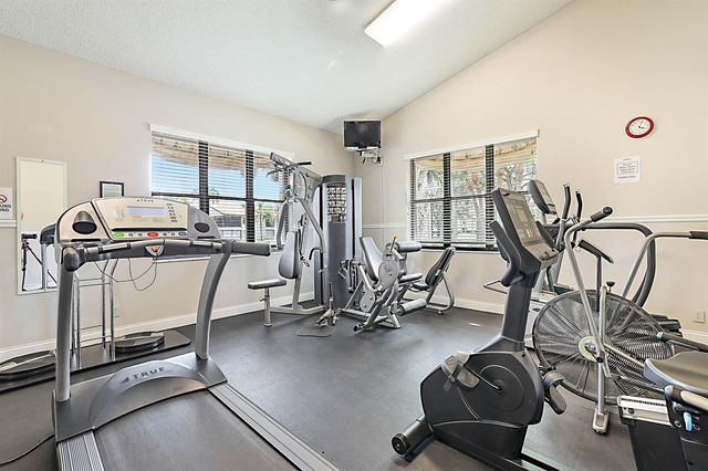 3283 Jog Park Drive, Greenacres, FL 33467