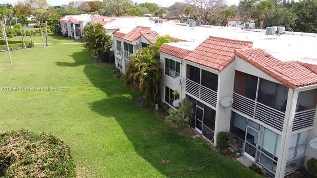 7355 Woodmont Terrace 107, Tamarac, FL 33321
