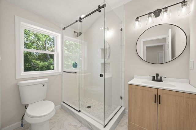 7 Somerville Ave, Braintree, MA 02184