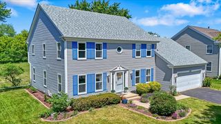 2480 Otter Creek Lane, Elgin, IL 60124