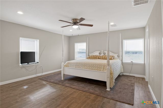 617 Bartlett, Victoria, TX 77905