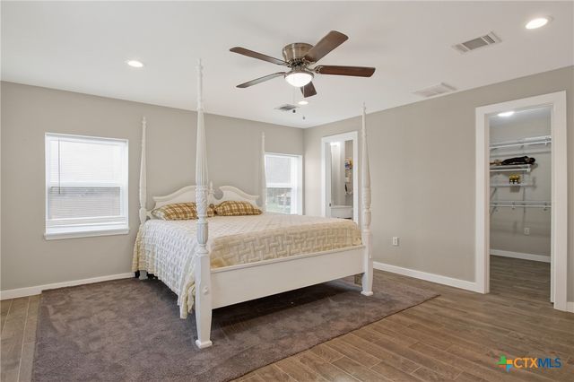 617 Bartlett, Victoria, TX 77905