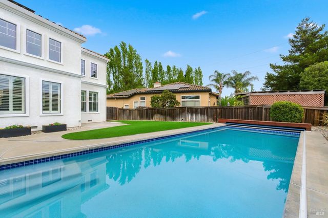 5226 Pavilion Ct, Fairfield, CA 94534