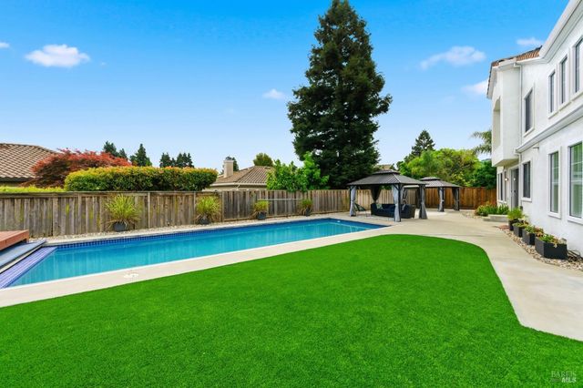 5226 Pavilion Ct, Fairfield, CA 94534