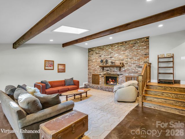 21 Sleepy Hollow Drive, Asheville, NC 28805