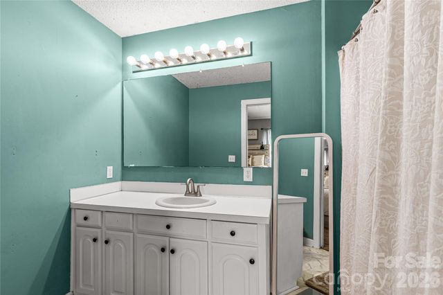 4535 Taxahaw Road, Lancaster, SC 29720
