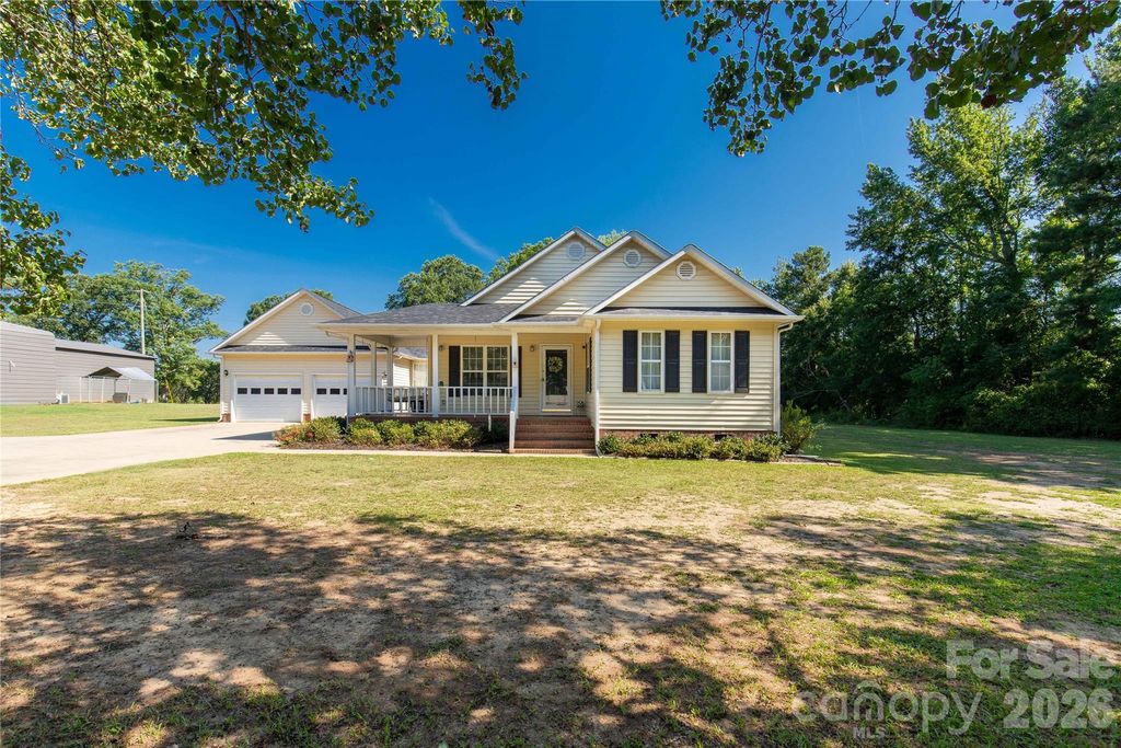 4535 Taxahaw Road, Lancaster, SC 29720