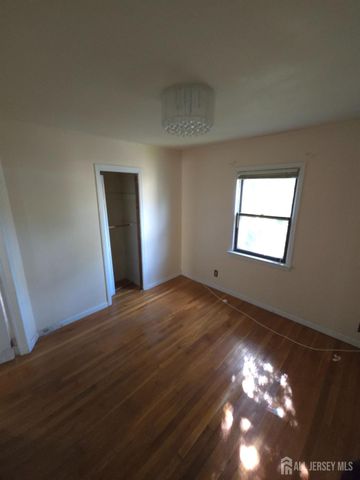 247 albermarle Street, Rahway, NJ 07065