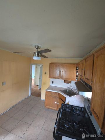 247 albermarle Street, Rahway, NJ 07065