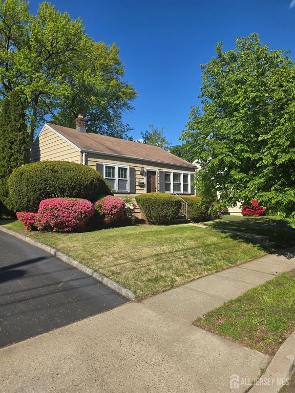 247 albermarle Street, Rahway, NJ 07065