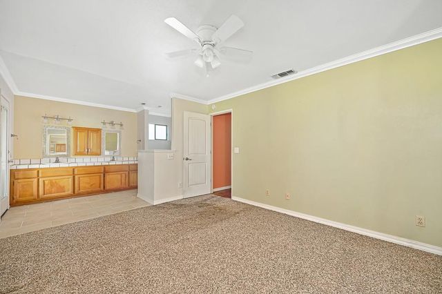1323 Silver Spur Cir, Lincoln, CA 95648