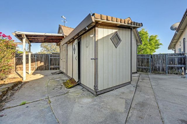 1323 Silver Spur Cir, Lincoln, CA 95648