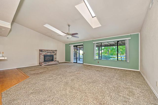 1323 Silver Spur Cir, Lincoln, CA 95648