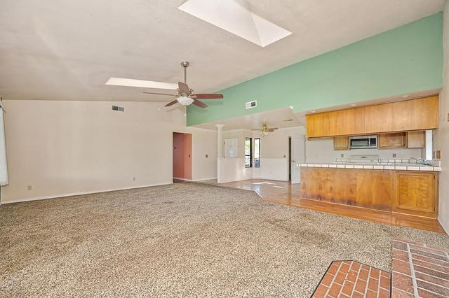 1323 Silver Spur Cir, Lincoln, CA 95648