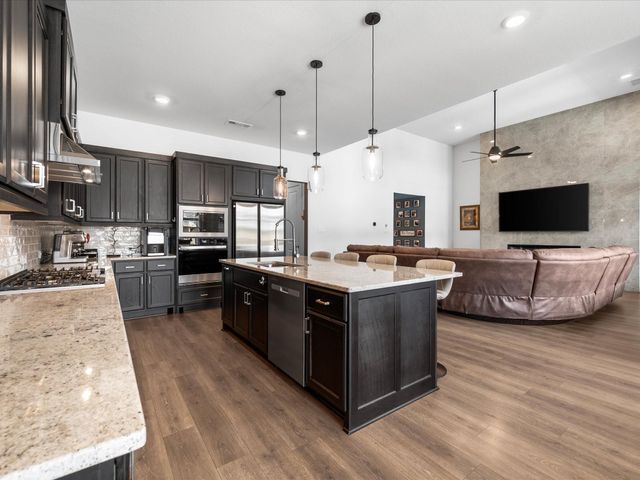 28053 Willow Glen Drive, Spring, TX 77386