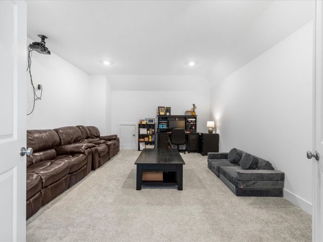 28053 Willow Glen Drive, Spring, TX 77386