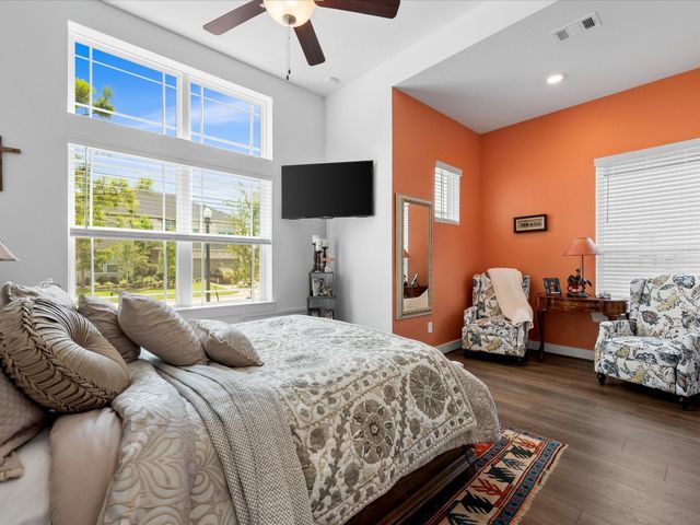 28053 Willow Glen Drive, Spring, TX 77386