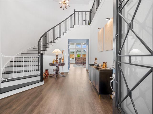 28053 Willow Glen Drive, Spring, TX 77386