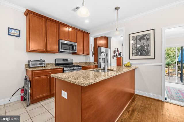 3712 22ND ST NE, Washington, DC 20018