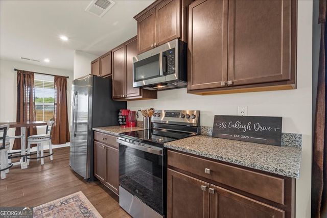 358 Oakleigh Drive, Calhoun, GA 30701