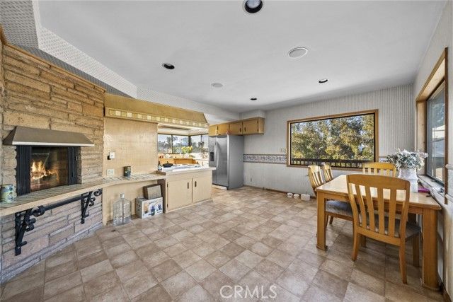 5120 Escobedo Drive, Woodland Hills (los Angeles), CA 91364