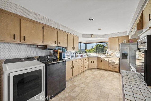 5120 Escobedo Drive, Woodland Hills (los Angeles), CA 91364