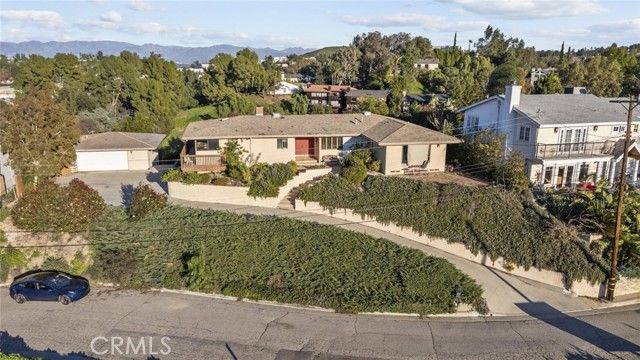 5120 Escobedo Drive, Woodland Hills (los Angeles), CA 91364