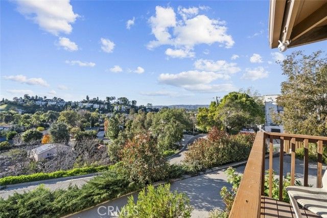 5120 Escobedo Drive, Woodland Hills (los Angeles), CA 91364