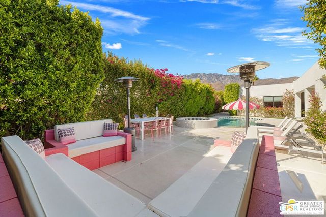 1441 Amelia Way, Palm Springs, CA 92262