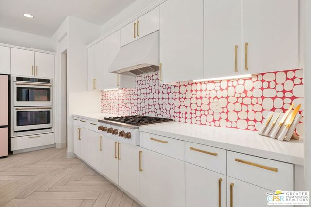 1441 Amelia Way, Palm Springs, CA 92262