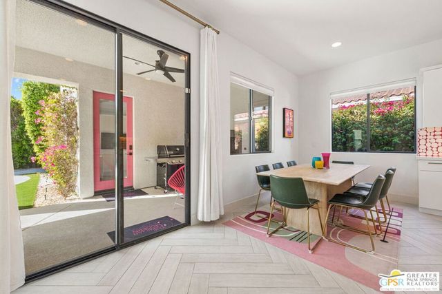 1441 Amelia Way, Palm Springs, CA 92262