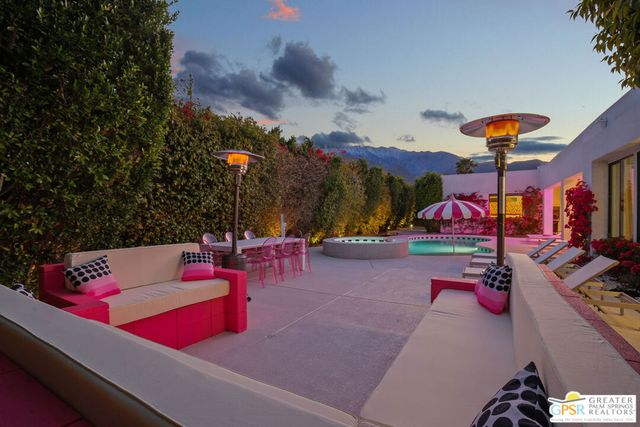 1441 Amelia Way, Palm Springs, CA 92262