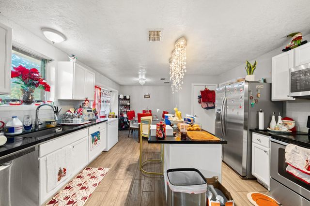 6206 Westbranch Drive, Houston, TX 77072