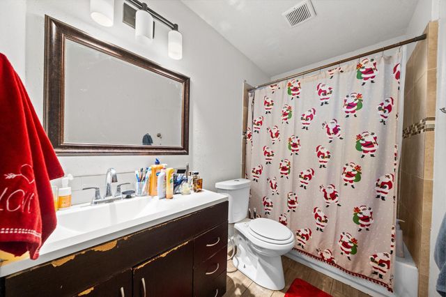 6206 Westbranch Drive, Houston, TX 77072