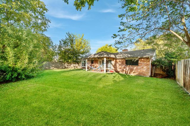 6206 Westbranch Drive, Houston, TX 77072