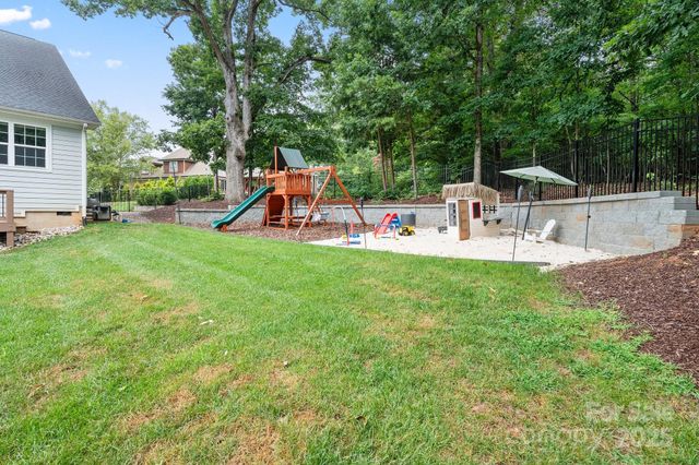 155 Pine Mist Drive, Mooresville, NC 28117