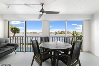 9486 Gulf Shore DR A101, Naples, FL 34108