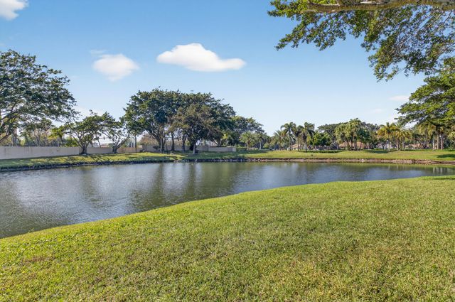 8468 Boca Glades Boulevard E, Boca Raton, FL 33434