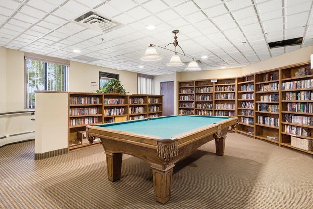 6500 Woodlake Drive 210, Richfield, MN 55423