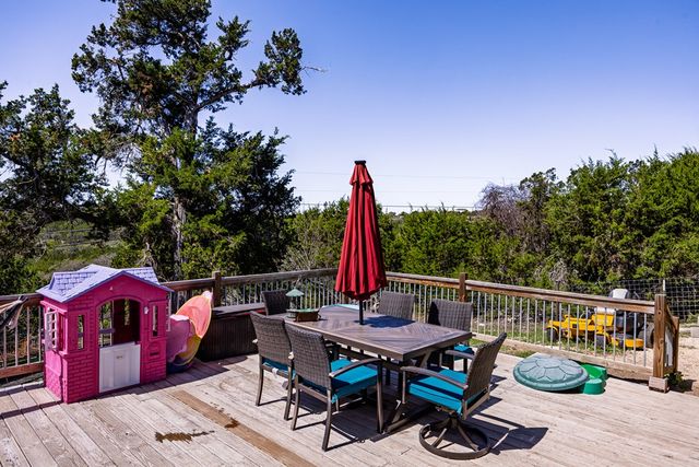 106 Robin Hill, Kerrville, TX 78028