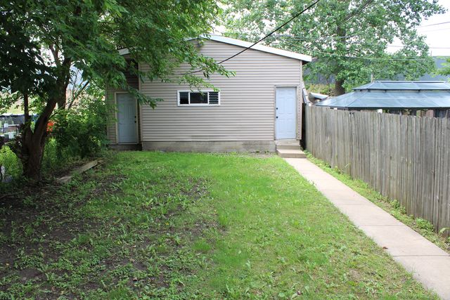 5352 S Shields Avenue, Chicago, IL 60609
