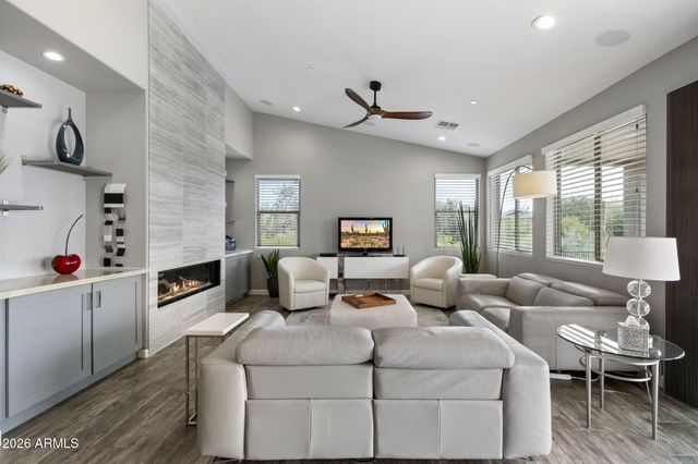 7027 E BARWICK Drive, Scottsdale, AZ 85266