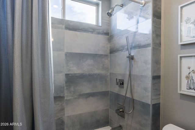 7027 E BARWICK Drive, Scottsdale, AZ 85266