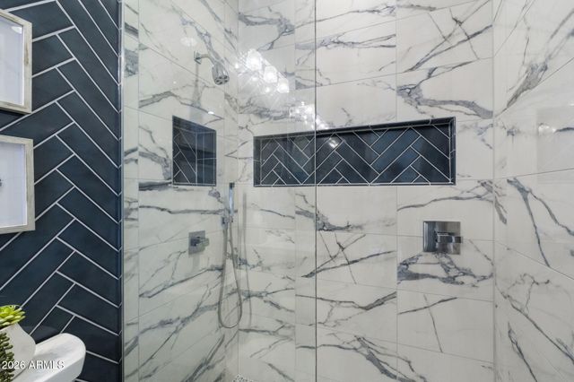 7027 E BARWICK Drive, Scottsdale, AZ 85266